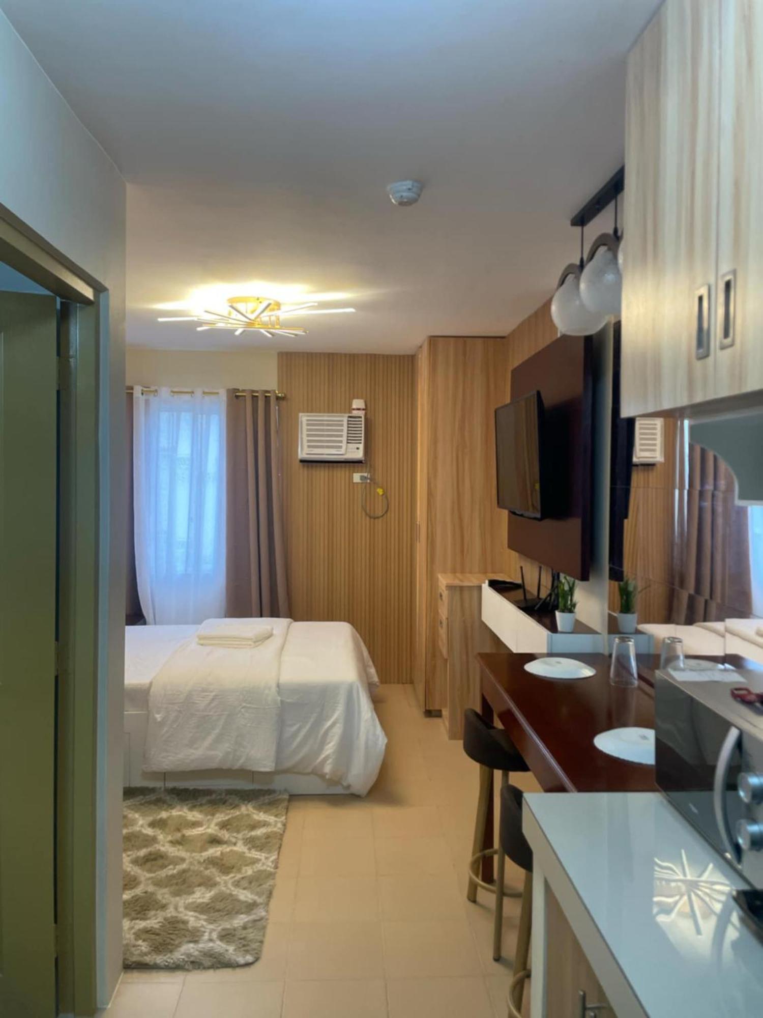 Dumaguete City Marina Town Spatial Condominium מראה חיצוני תמונה