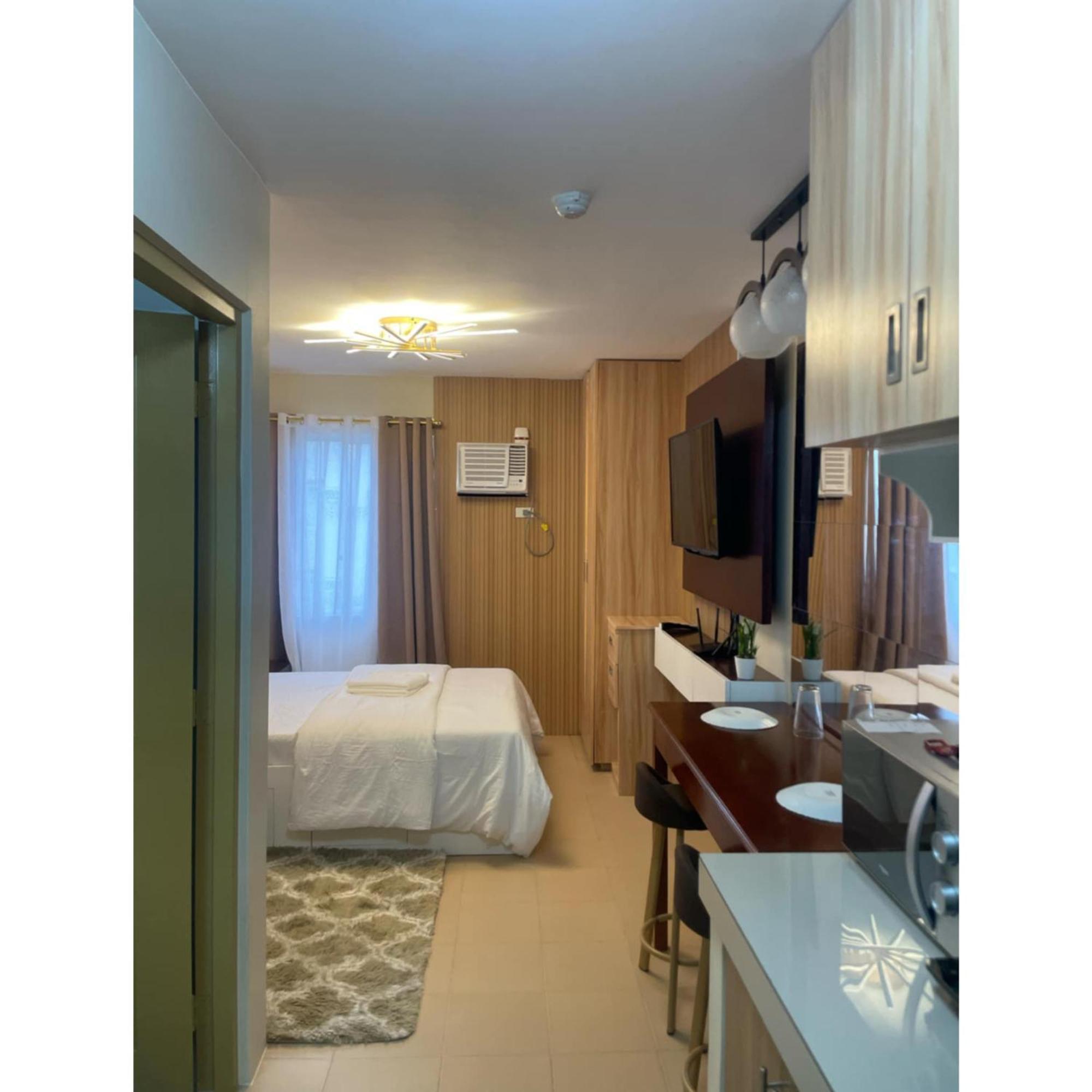 Dumaguete City Marina Town Spatial Condominium מראה חיצוני תמונה