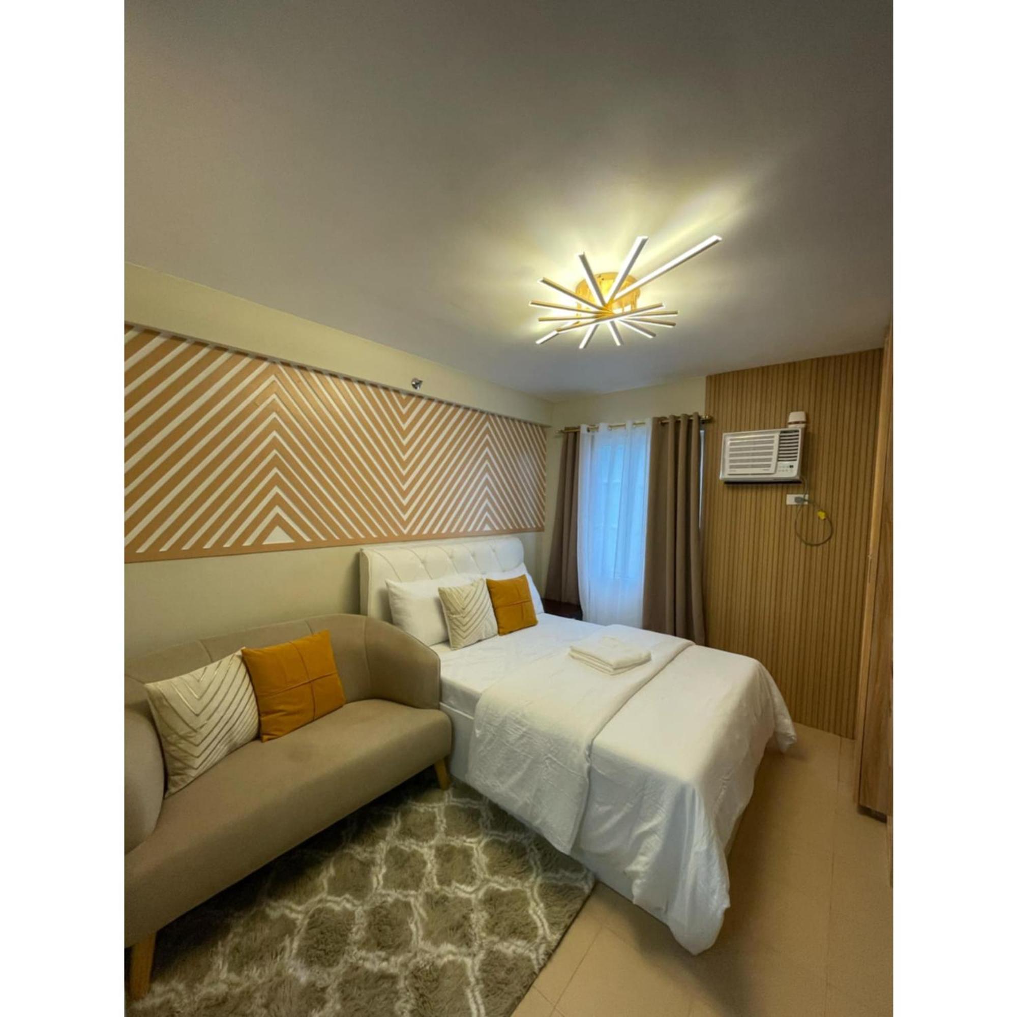 Dumaguete City Marina Town Spatial Condominium מראה חיצוני תמונה